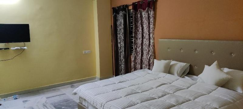 OYO 81589 Aruna Dwraka Homes Hyderabad Bagian luar foto